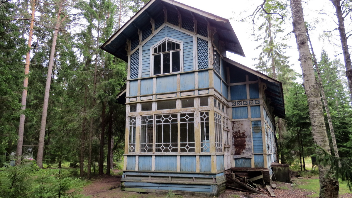 Дача Масленникова, Зеленогорск (фотографии с https://www.citywalls.ru/ )