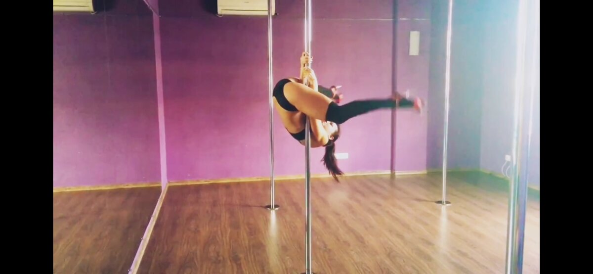 Вот и заказчица 