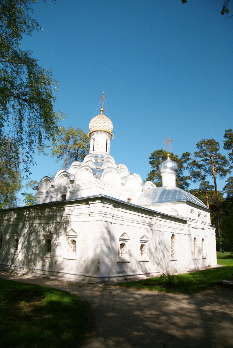 Церковь Успения в усадьбе Свиблово