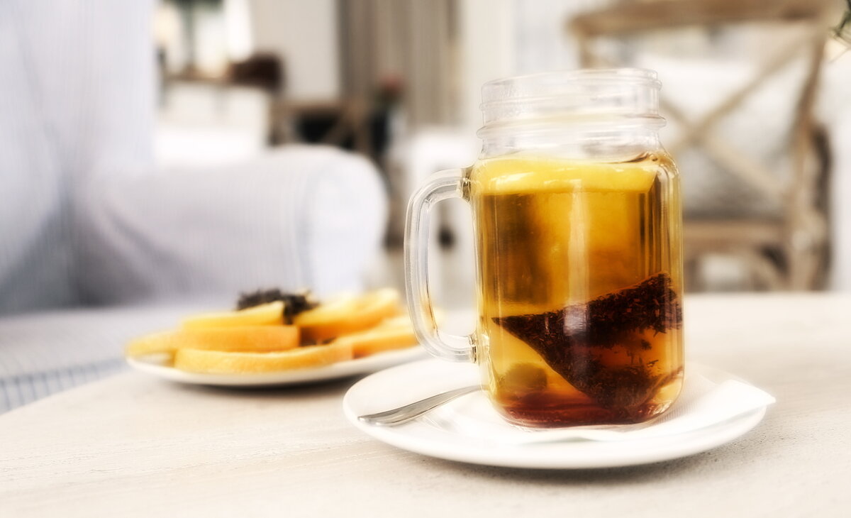 Чай с лимоном. Автор "Тайник".