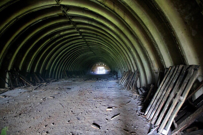 Заброшенные воинские склады вооружений 