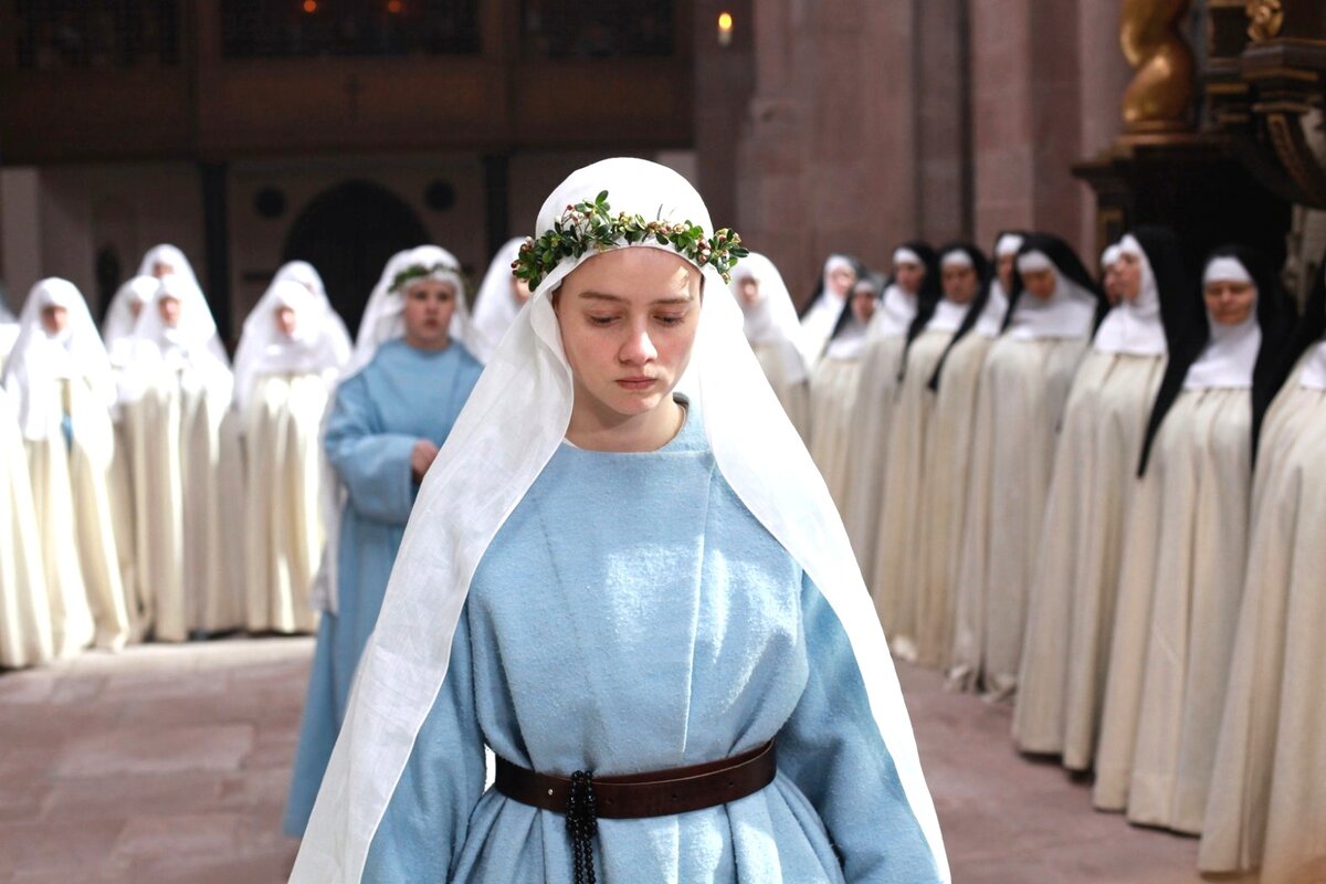 Кадр из фильма "Монахиня"