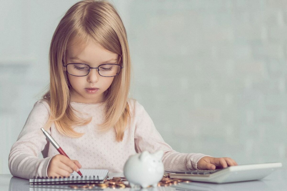 Как научить ребенка финансовой грамотности?