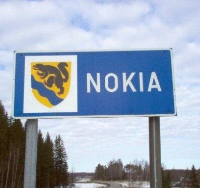 На гербе этого финского города изображен наш зверек. Само слово Нокиа на финском обозначет нашего зверка или его сибирского собрата