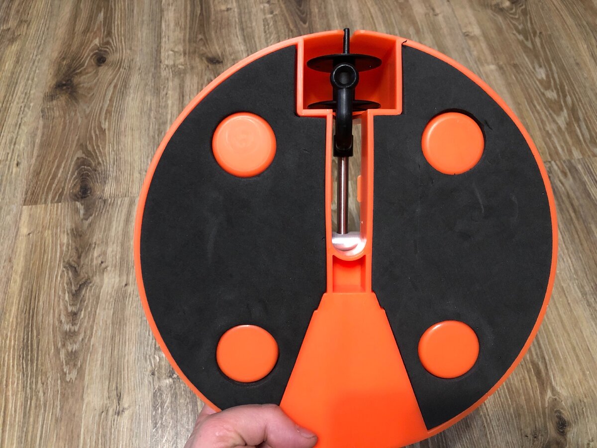 Утеплённая обратная сторона.