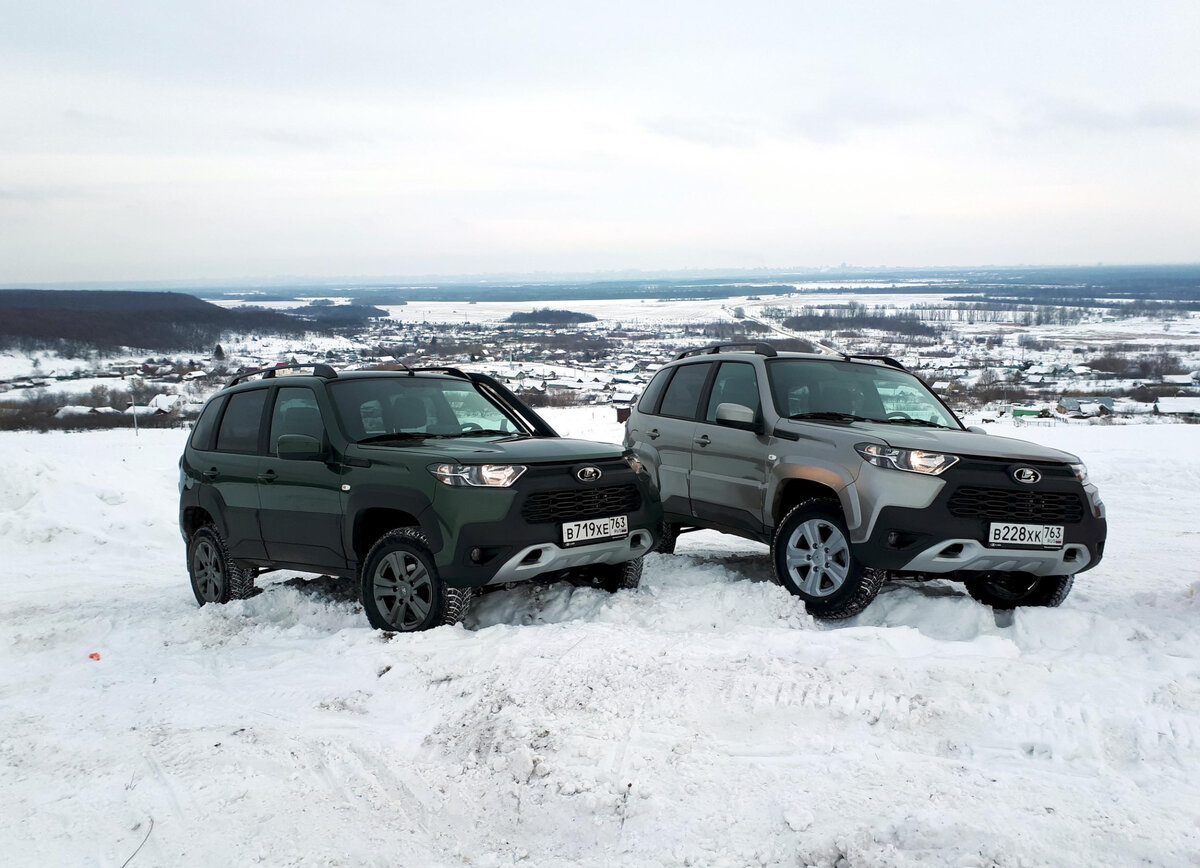 Фото: MaxDrive. Слева - верися Luxe Off-Road, справа - Luxe