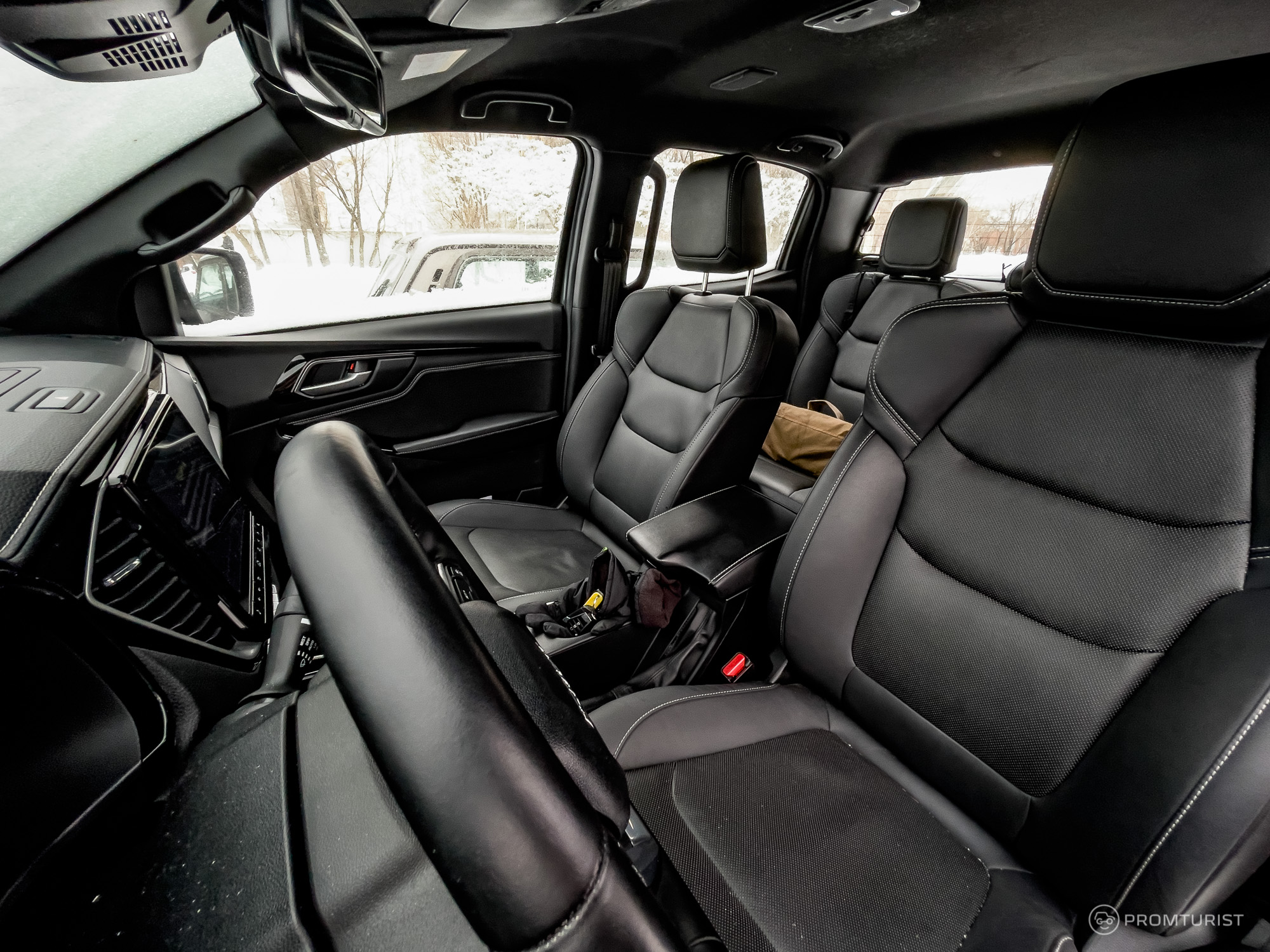 Протестировал Isuzu D-max Arctic Trucks. Монстрический внедорожник, который можно купить в РФ ???11