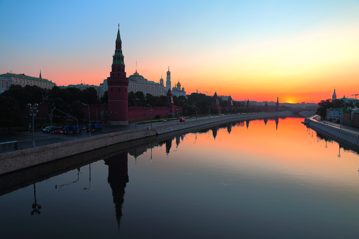 Картинки рассвет в москве