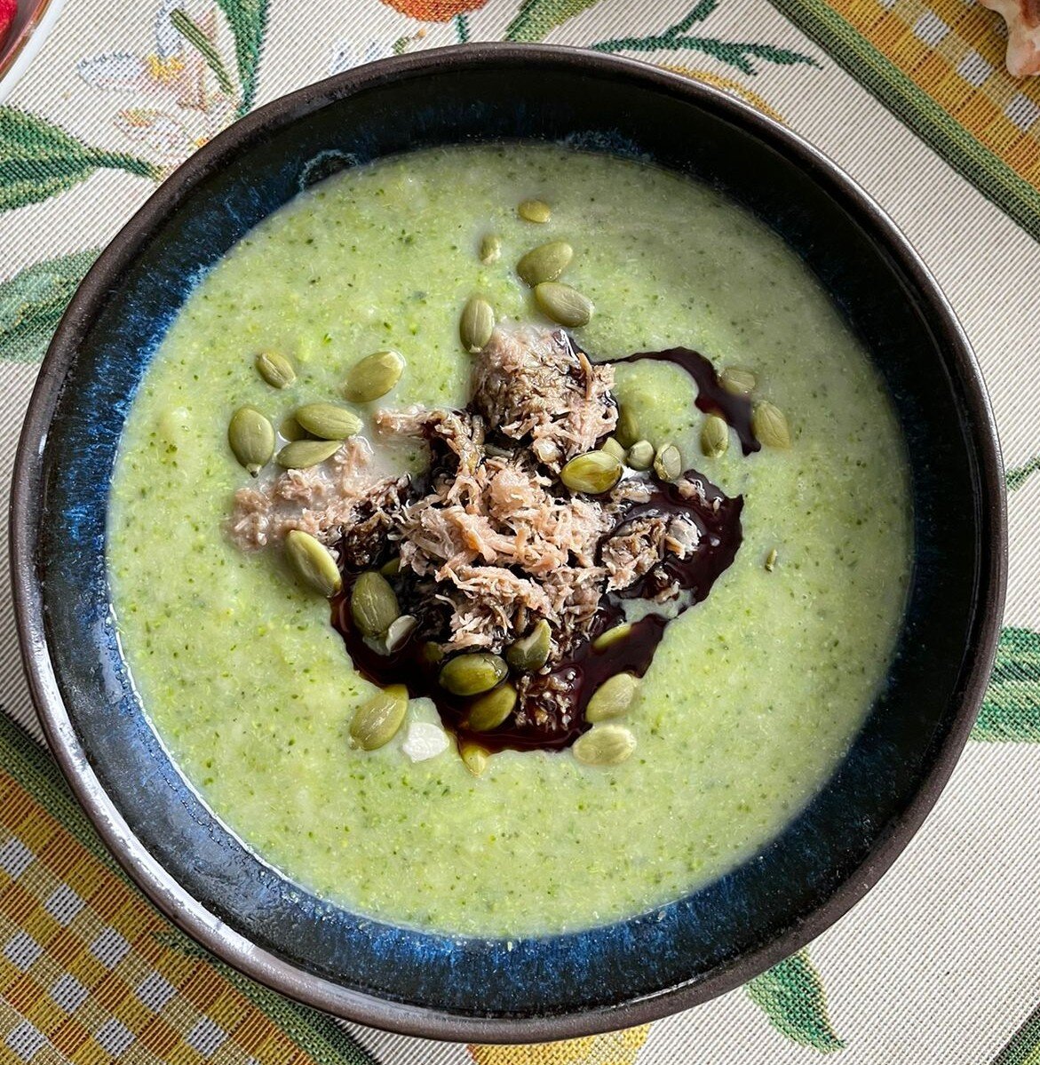 Суп-пюре из цветной капусты и кабачка: как приготовить — Шуба