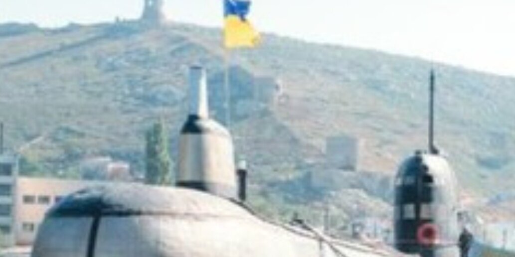 Фото: Модная постановка "Флаг родины" по патриотическому роману сочинителя Жюль Верна из города Парижа.