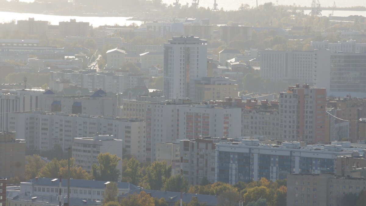     Начальник центрального территориального управления министерства экологии и природных ресурсов Татарстана Радик Назмутдинов прокомментировал Inkazan запах гари и смог над Казанью, которые заметили 1 сентября.