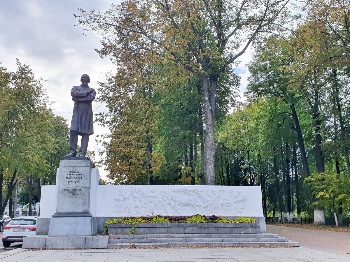 Волжская набережная в Ярославле. Прогулка от Красного съезда до Стрелки. |  О том, где побывали | Дзен