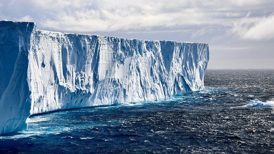     Исследователи обнаружили, что разрушает Антарктиду Unsplash