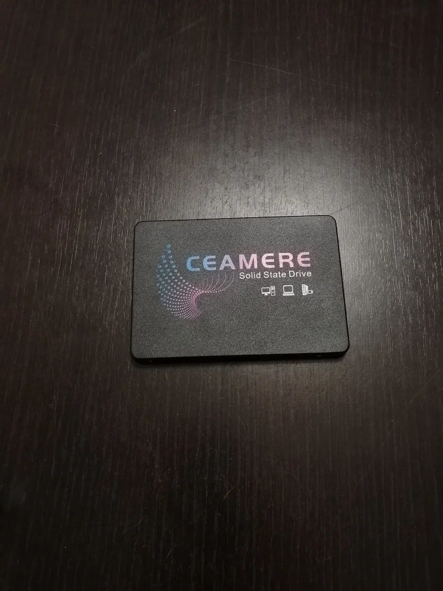 SSD диск объёмом памяти 128 GB