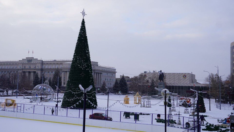     Территория будет украшена декорациями, аттракционами  Официальный сайт администрации Оренбурга