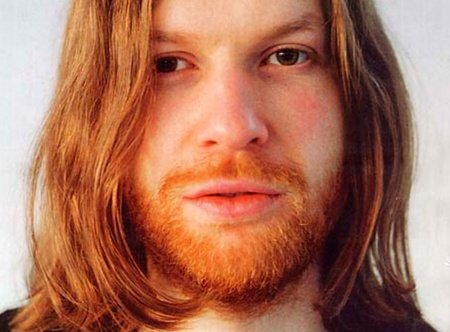 Ри́чард Дэ́вид Дже́ймс (Aphex Twin)
