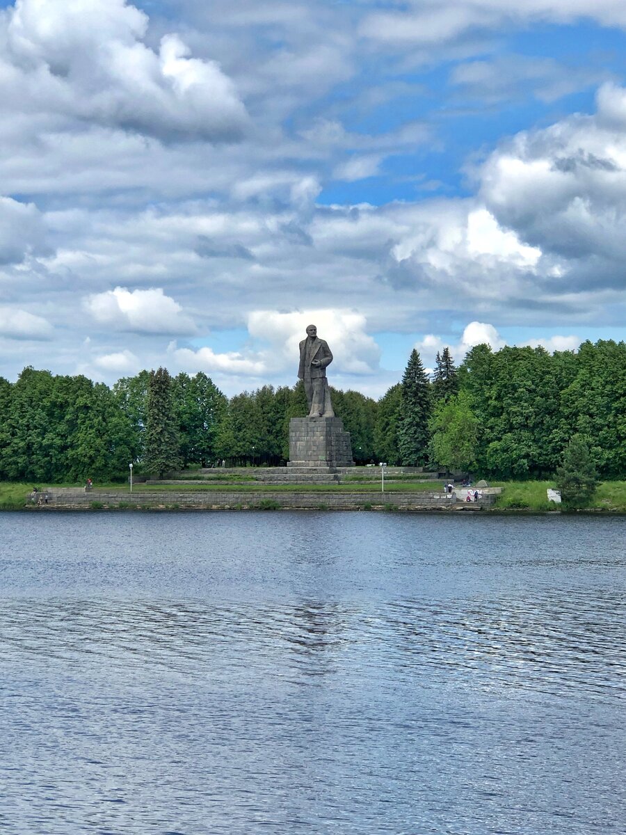 строительство плотины в дубне