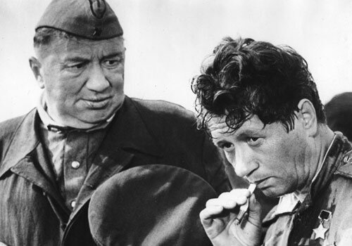 Фото с сайта https://www.kino-teatr.ru/kino/movie/sov/708/foto/3924/