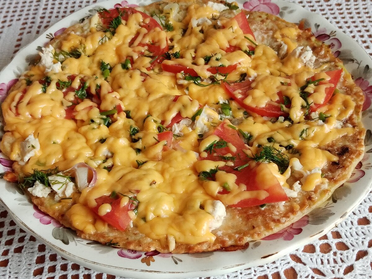 пицца из кабачков на сковороде с колбасой и сыром и помидорами на сковороде рецепт фото 29