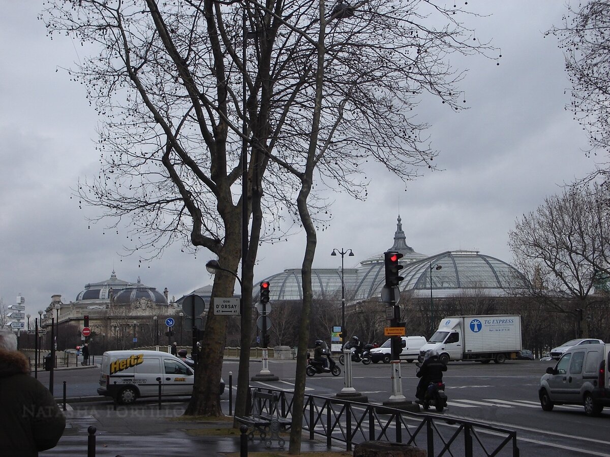 Дорога к Лувру.