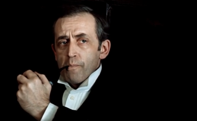 Стоп-кадр из фильма «Приключения Шерлока Холмса и доктора Ватсона».