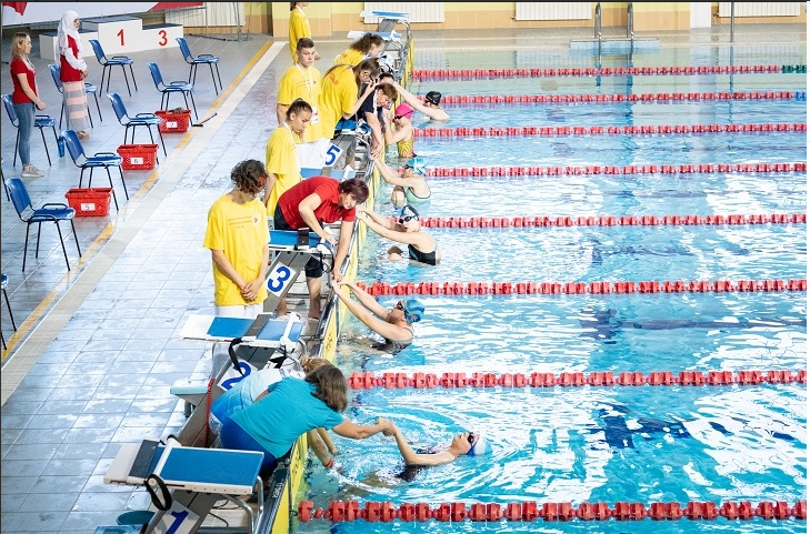 Алена на 5 дорожке