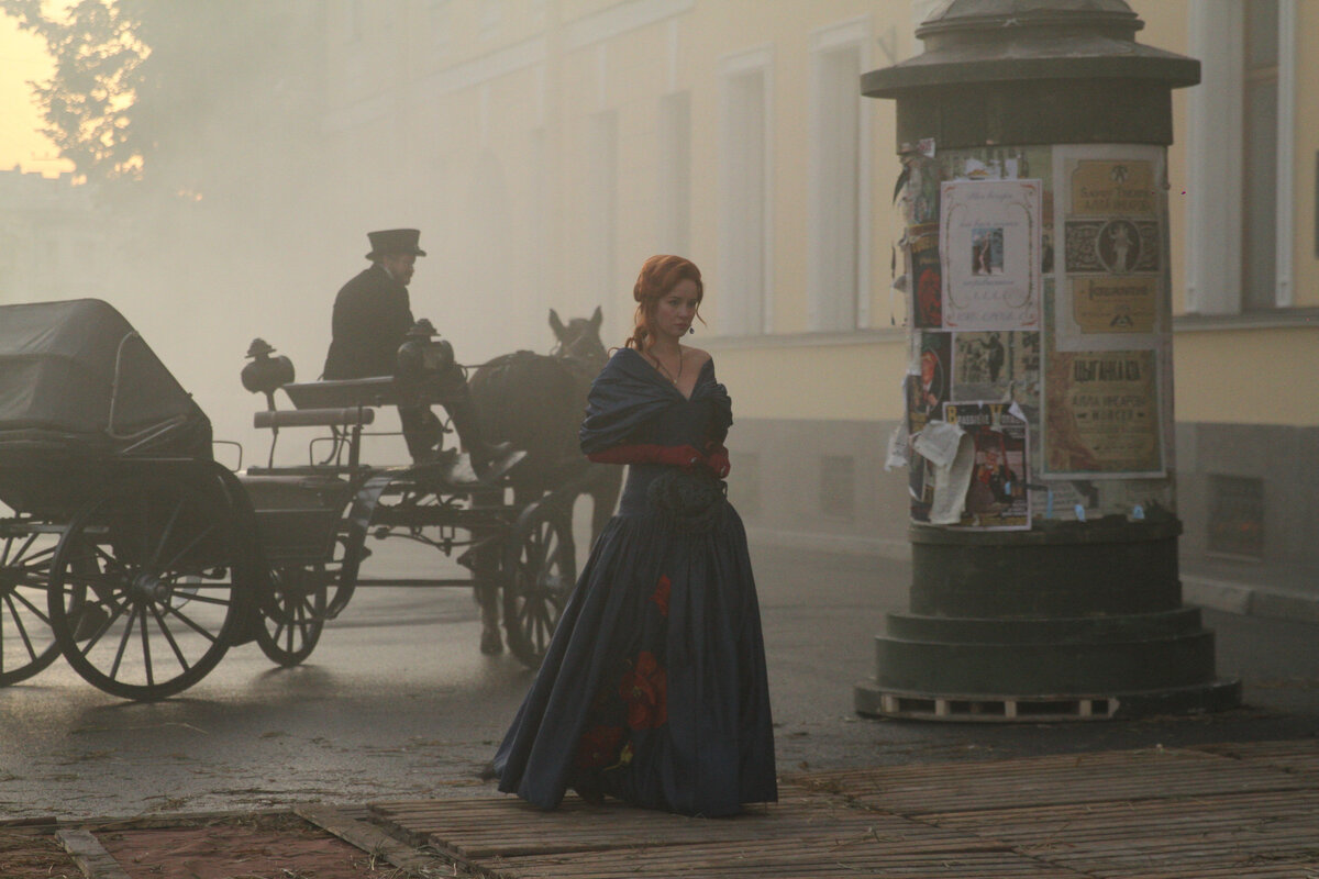 Нужно отдать должное: картинка в сериале довольно неплохая, хоть иногда авторы перебарщивают с искусственным светом (кадр взят с сайта kinopoisk.ru)