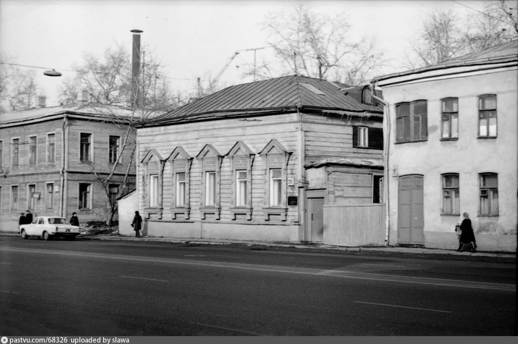 Каляевская улица, 1980 г. Автор: Андрей Зилов.
