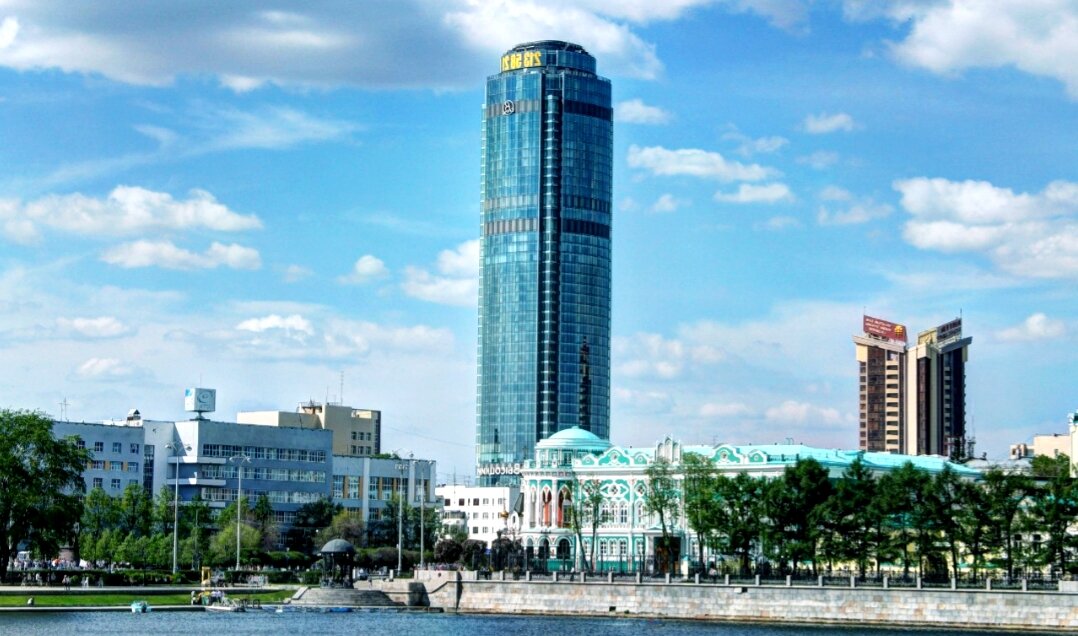 ул. Малышева, 51