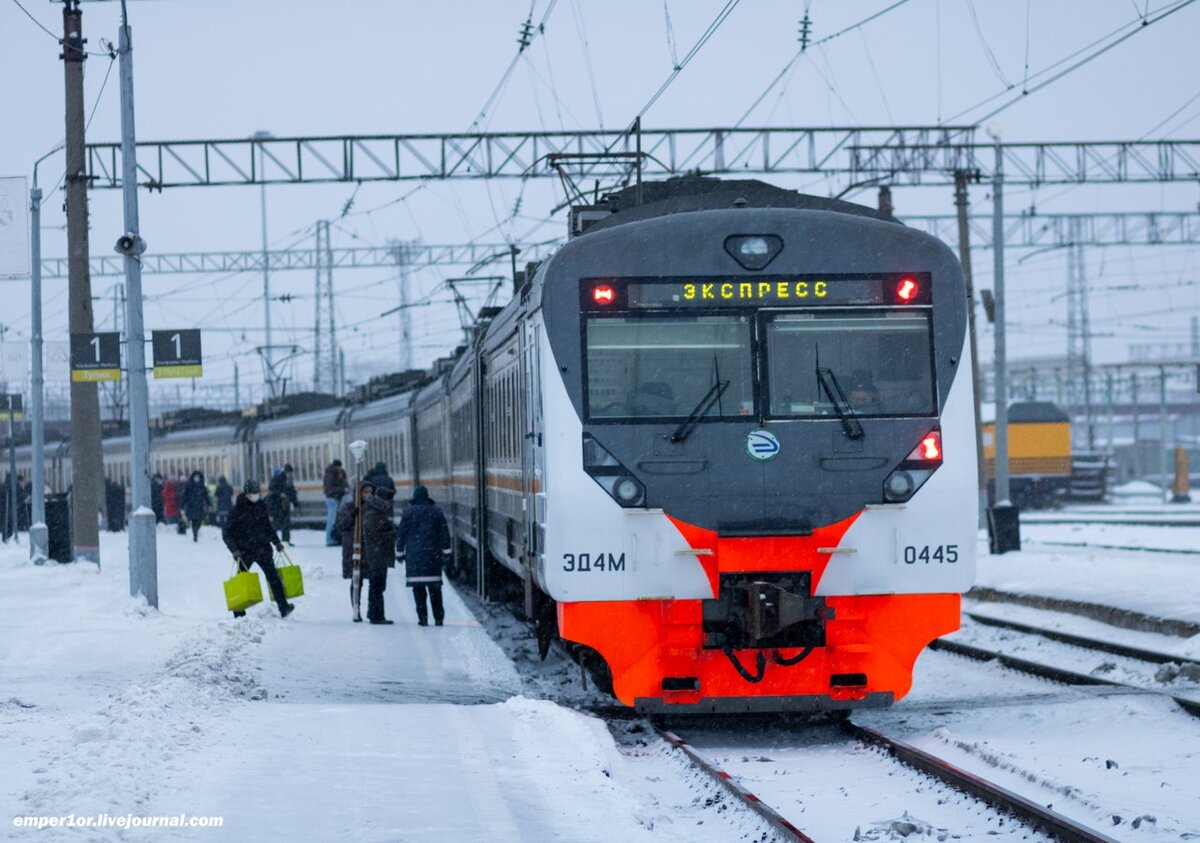Электропоезд ЭД4М-0445, станция Рязань-1