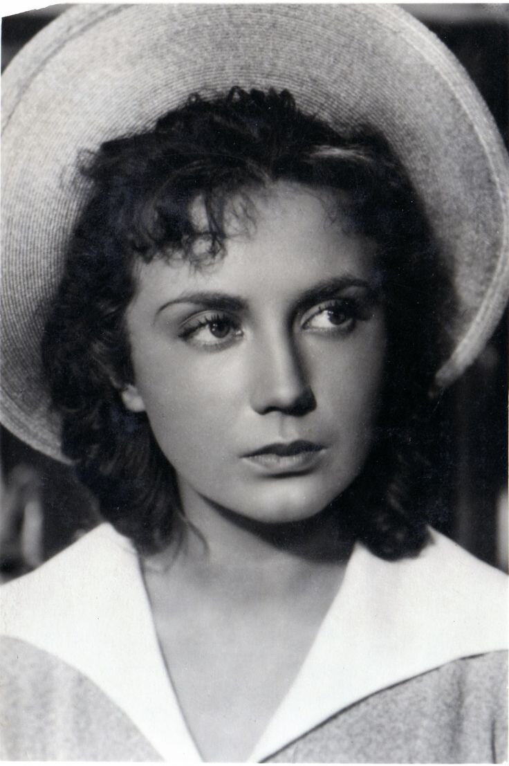 Елена Добронравова. Такой могла бы быть Люба Трофимова