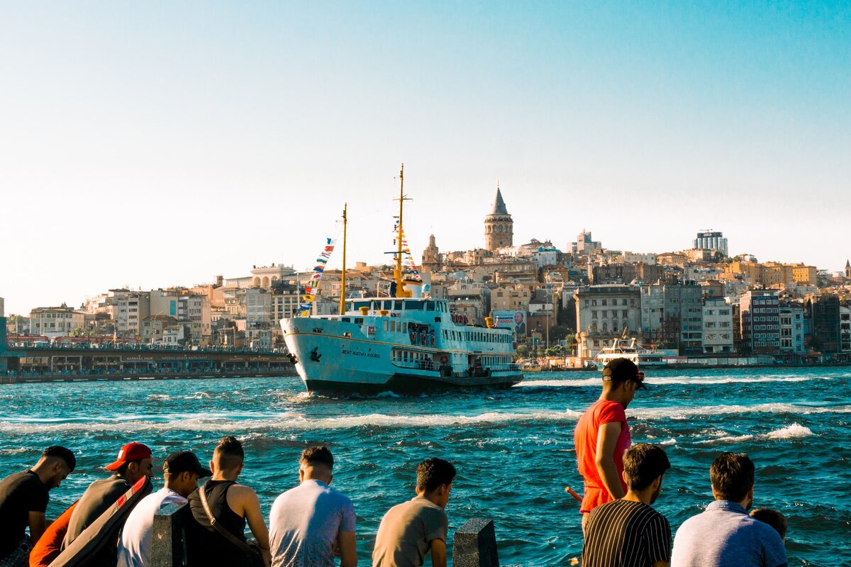Meriç Dağlı, Eminönü İskele, Turkey