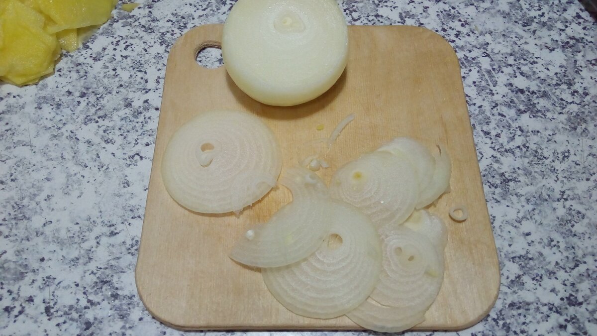 Готовим картофель буланжер.