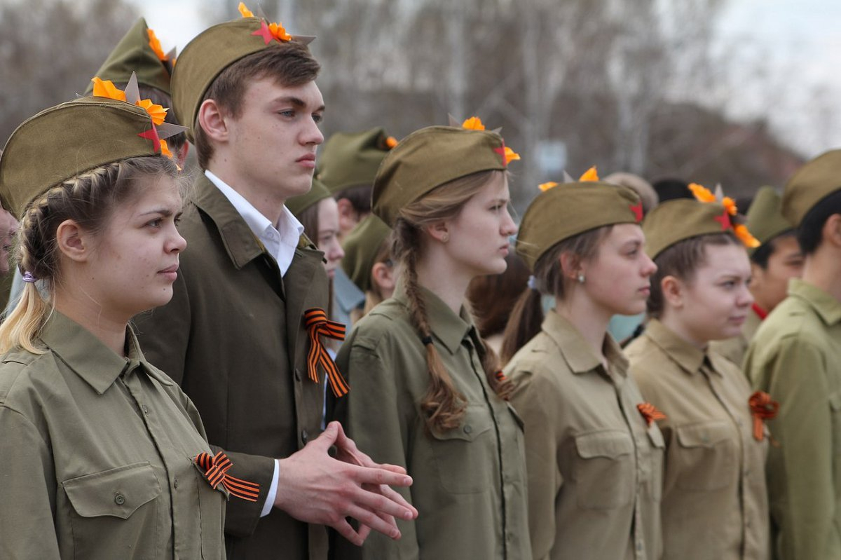 Военное воспитание молодежи. Патриотическое воспитание молодежи. Патриотизм молодежи. Патриотическое воспитание студентов. Молодежь Патриоты.