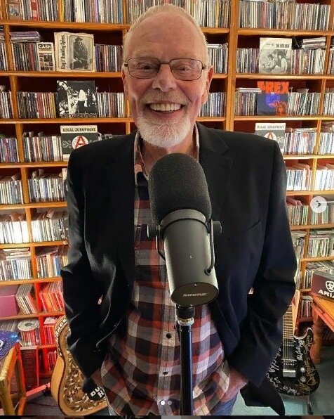 https://www.instagram.com/whisperingbob/