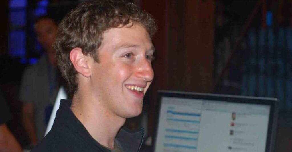 Марк Цукерберг запретил топ-менеджерам Facebook использовать айфоны Forbes.ru