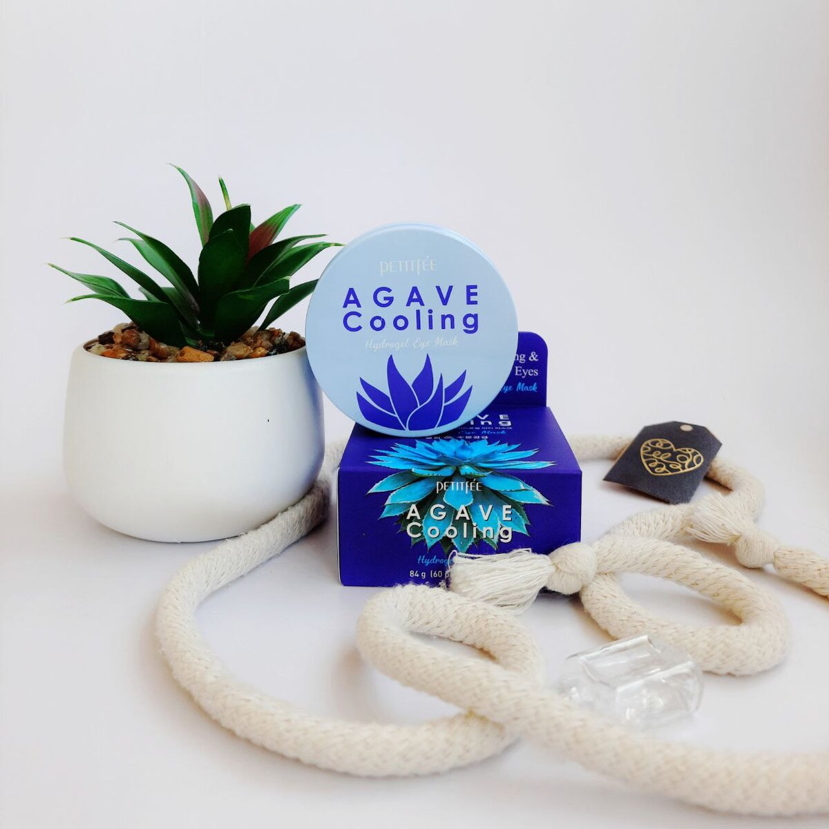 Корейская косметика (Гидрогелевые патчи для глаз с экстрактом агавы Petitfee Agave Cooling Hydrogel Eye Patch)