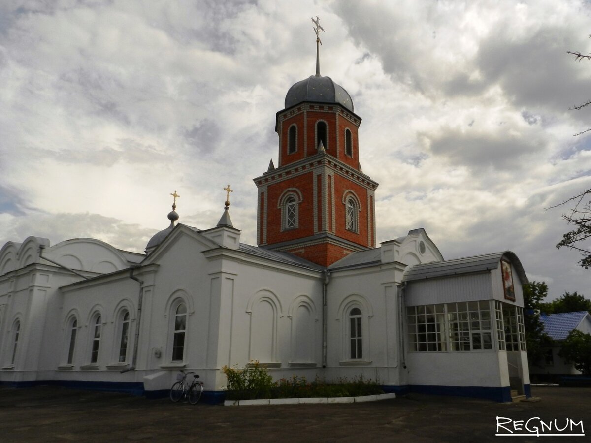 Церковь Покрова Бийск ночь