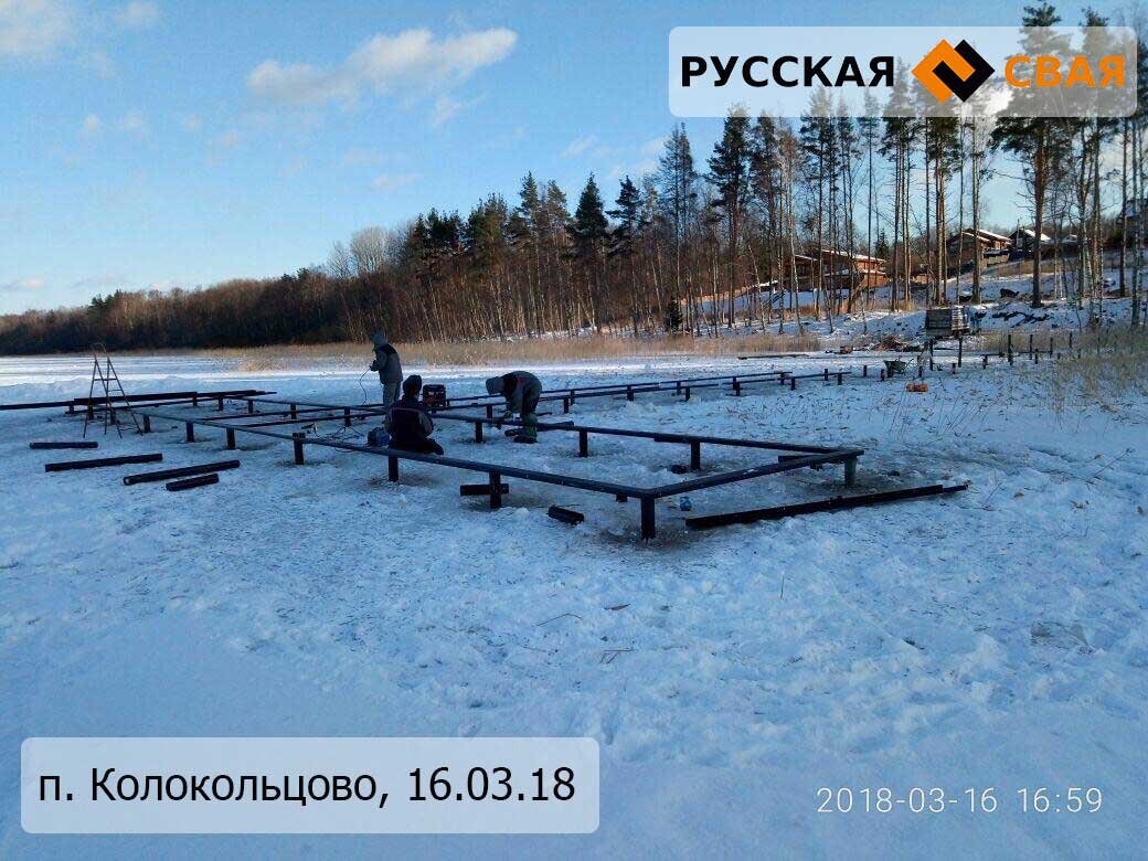 Пирс на винтовых сваях в поселке Колокольцово