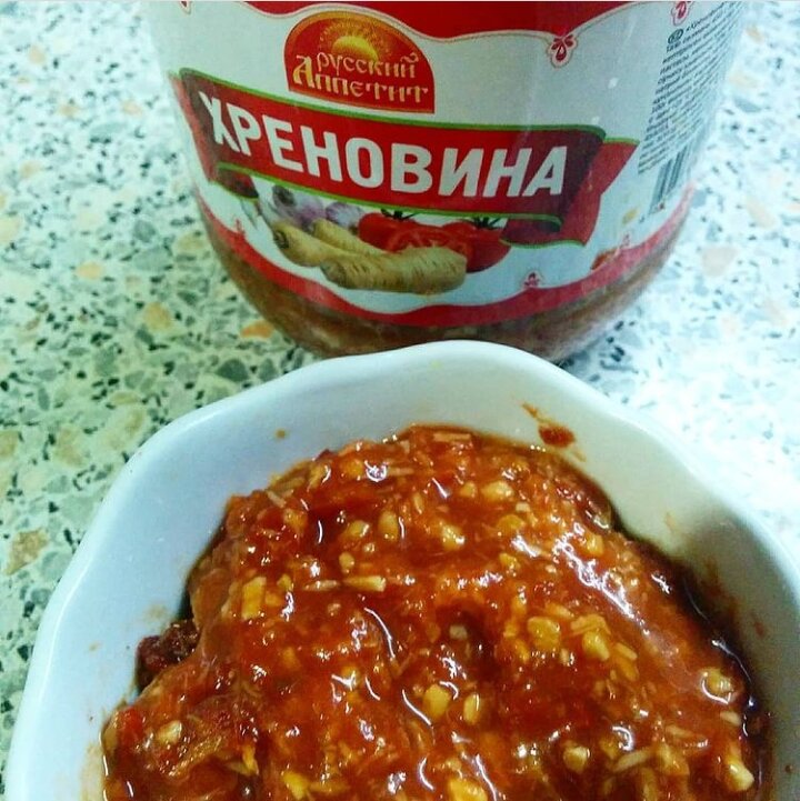 Густой, ароматный соус - идеальное дополнение к мясу, холодцу