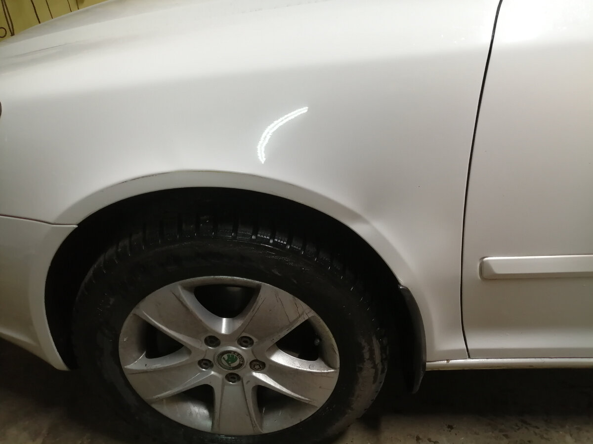 Вмятина на крыле