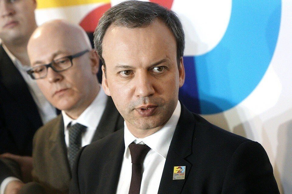     Аркадий Дворкович Алексей БУЛАТОВ