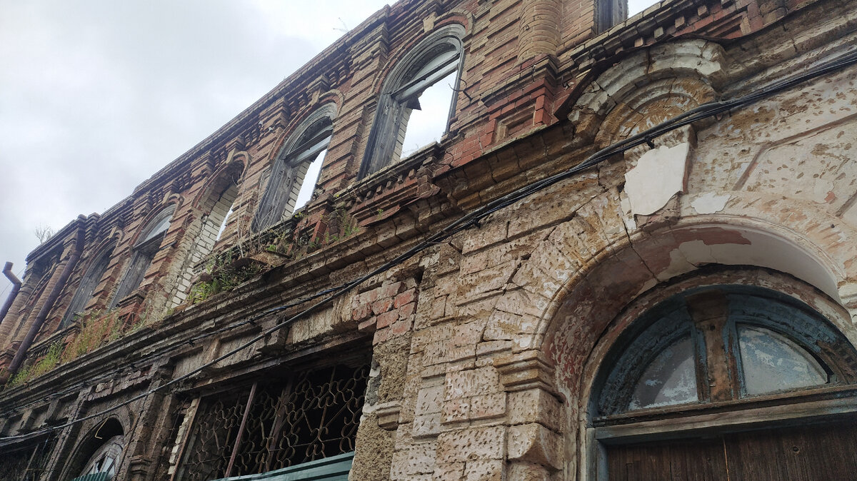 Красивый дом, был