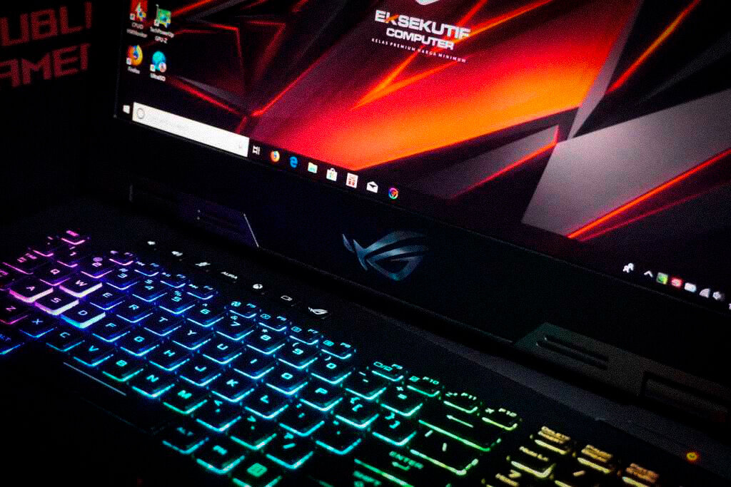 Asus rog strix flare ii. Asus rog вентилятор rgb. Asus rog strix flare ii белая. Asus rog strix keyboard. Asus rog strix 370 f gaming.