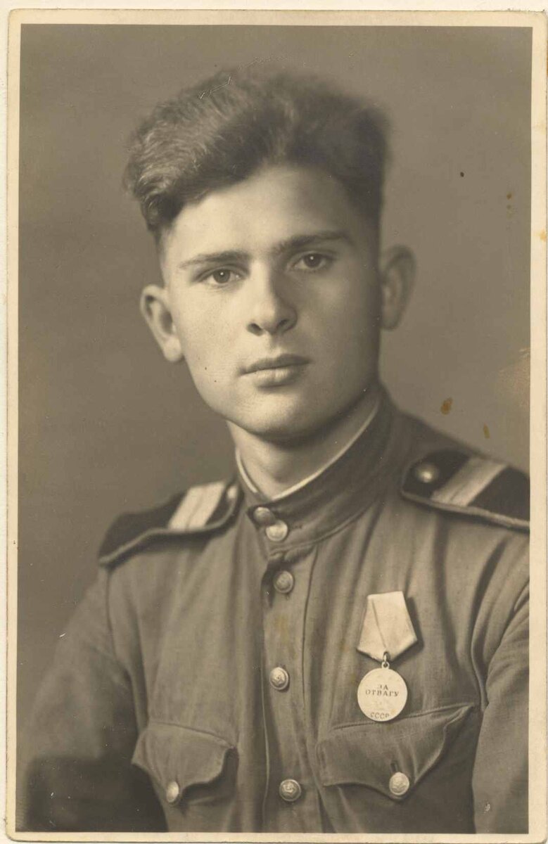 Казацкий чуб не спрячешь!  Июнь 1945 года. Германия