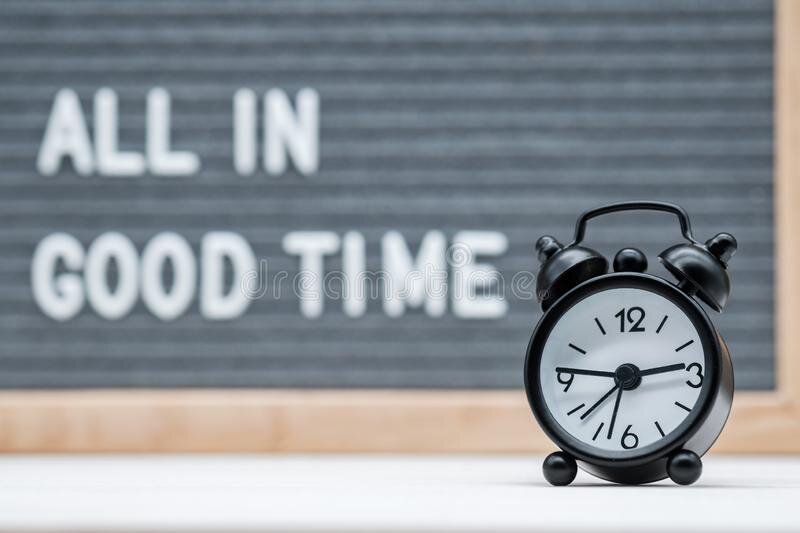 It s good time. All in good time. Черный будильник. Idiom time картинки. All in all идиома.
