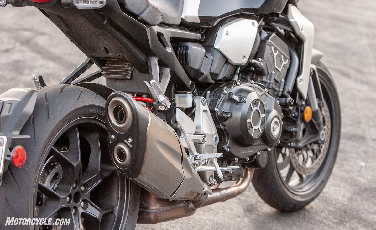 Хонда CB1000R Источник фото Яндекс