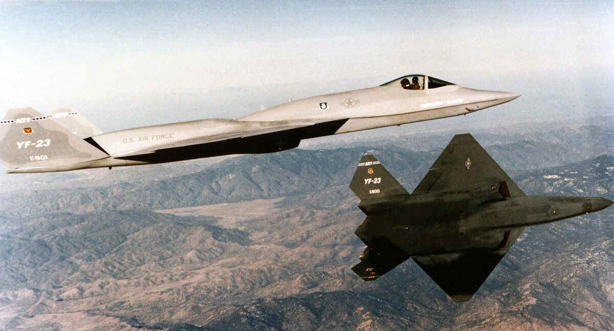 YF-23 Grey Ghost и YF-23 Black Widow. Фото: ВВС США
