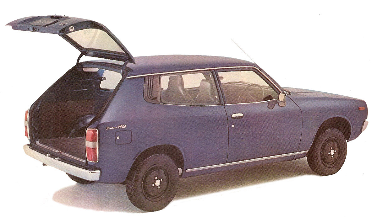  Volvo P1800 — серия спортивных автомобилей, выпускавшихся компанией  в кузове купе с 1961 по 1973 год за год до прекращения производства обрел второй тип кузова, компания назвала его  шутингбрейк ,-2-3