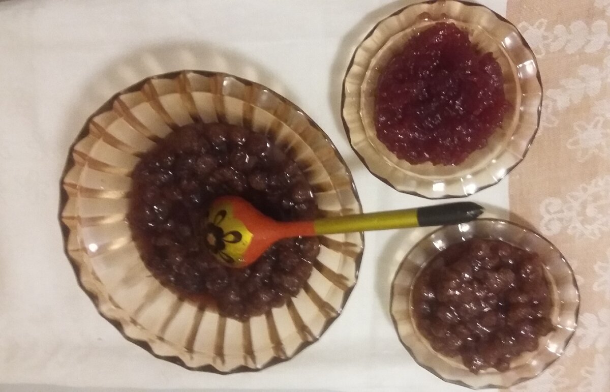 У каждого из нас найдутся вазочки с любимым вареньем